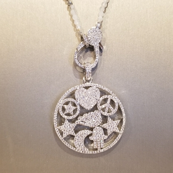 Super Bling Lucky Charm Pendant Necklace Chain NEW - Picture 7 of 8